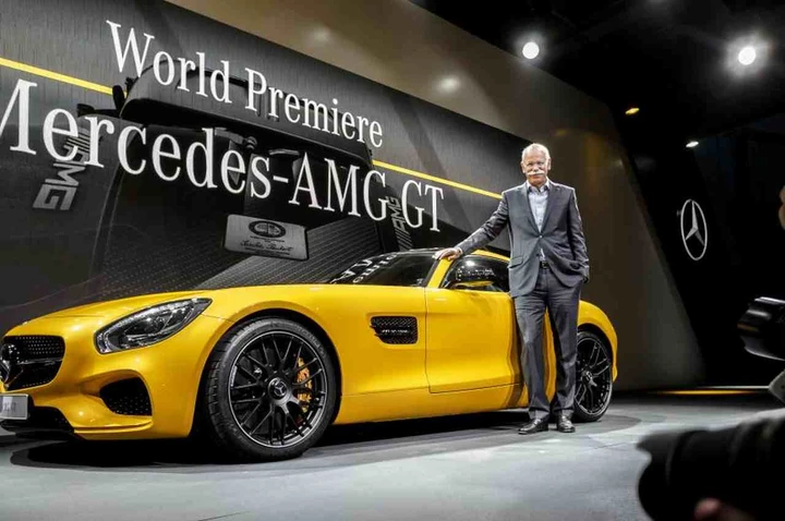 Mercedes GT-AMG: le prime immagini ufficiali