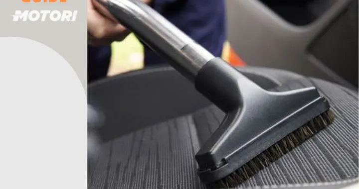 Pulire i sedili auto: occorrente e consigli per la tappezzeria