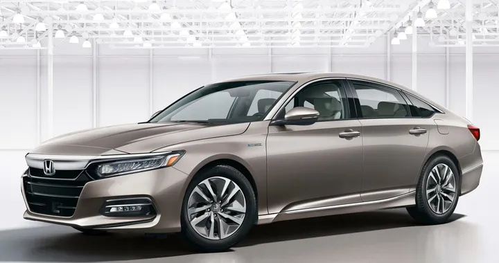 Honda Accord: ecco la decima generazione