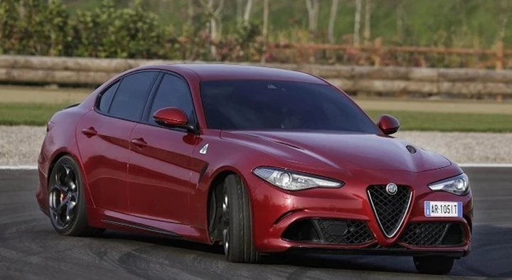 Giulia Quadrifoglio, Top Gear la elegge auto dell'anno