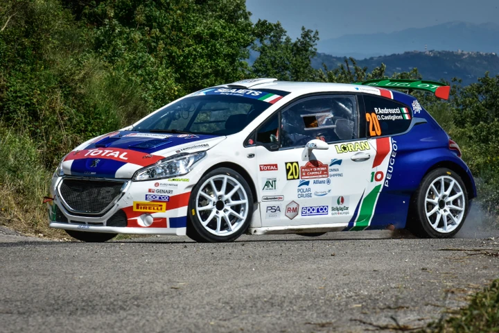 Peugeot prepara il Rally Due Valli 2018