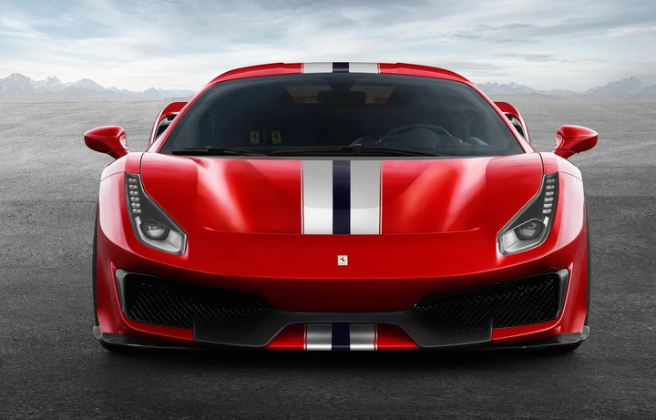 Ferrari 488 Pista: nel nome il destino