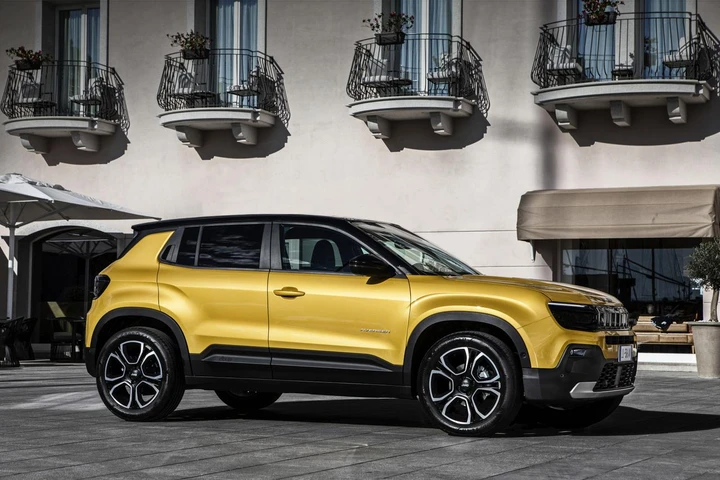 Jeep: la gamma SUV 4xe è ancora la più venduta in Italia