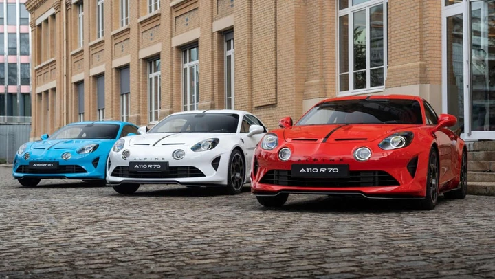 Addio al termico, ma con stile: Alpine lancia due A110 uniche e irripetibili