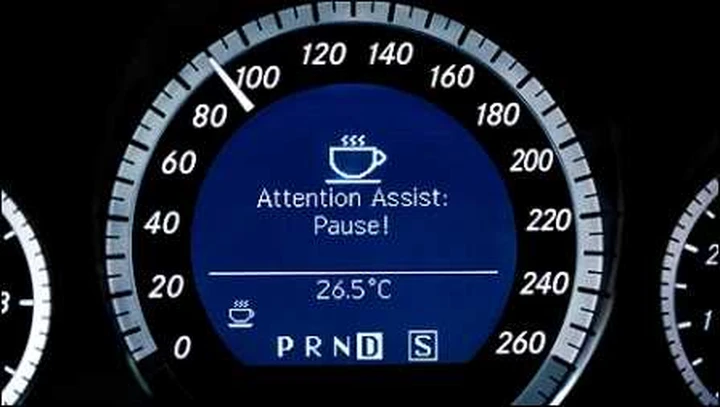 Mercedes premiata per l'Attention Assist