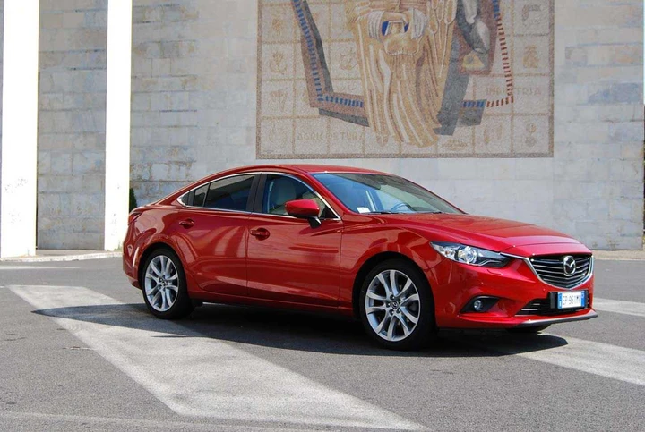 Mazda 6 2013 berlina, test drive