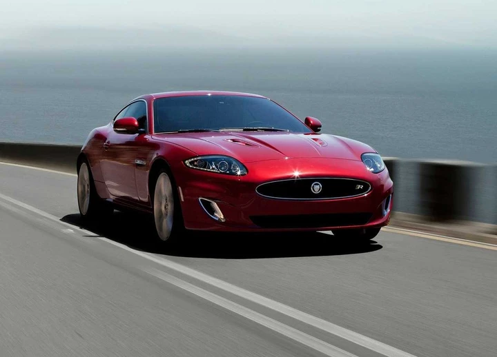 Jaguar XKR 2012