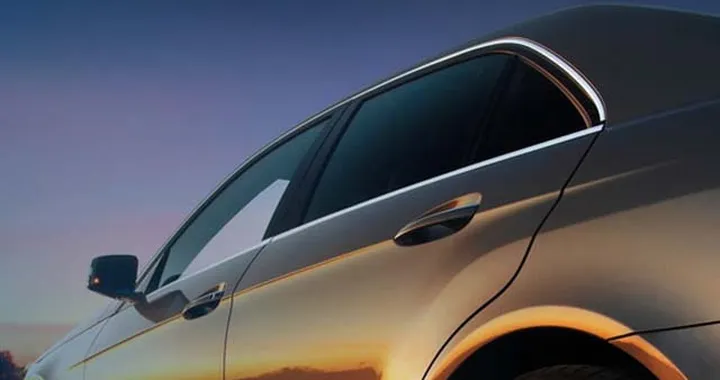 Motorglass: l'oscuramento dei vetri