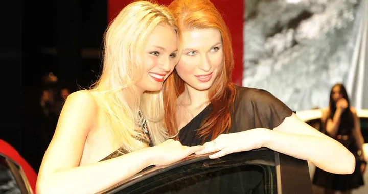 Le ragazze del Salone di Ginevra 2011