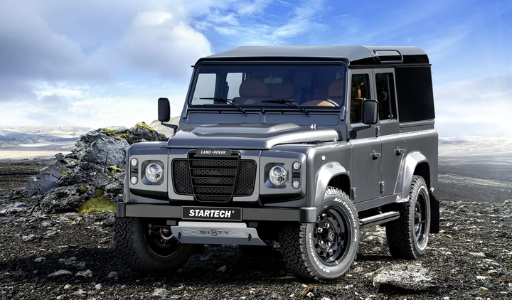 Land Rover Defender SIXTY8 by Startech