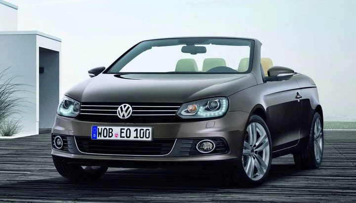 Volkswagen EOS Model Year 2011