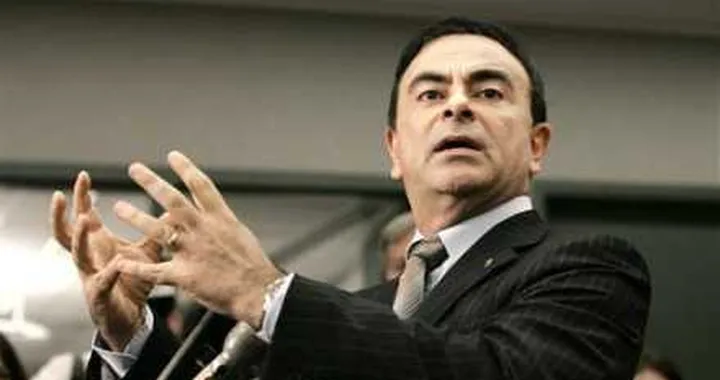 Renault: Ghosn confermato presidente