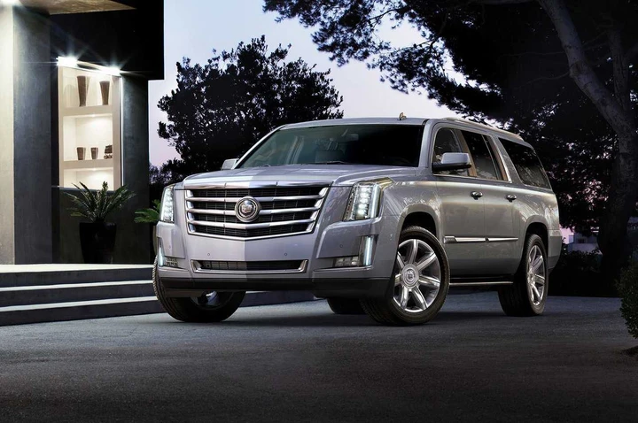 Cadillac Escalade MY 2015: immagini ufficiali