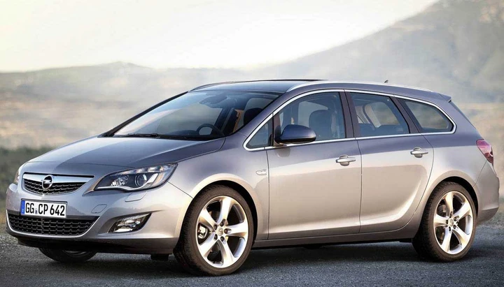 Opel Astra Sports Tourer Model Year 2010