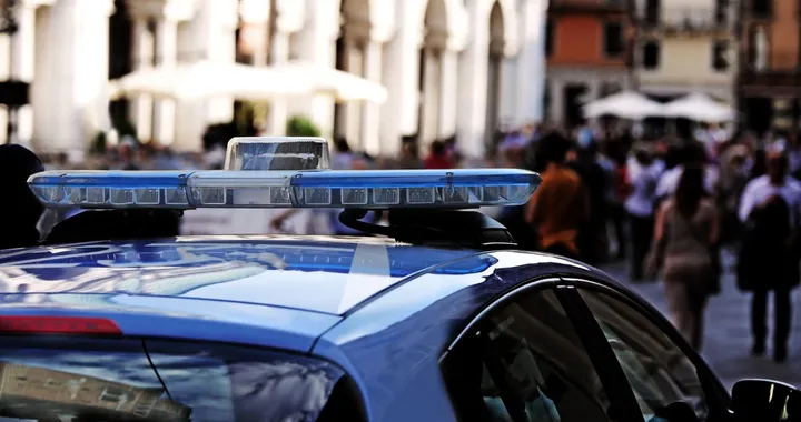 Conducente positivo all'alcoltest, gita scolastica salvata dalla Polizia