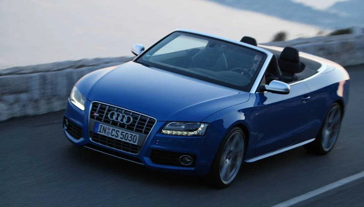 Audi S5 Cabriolet 2011