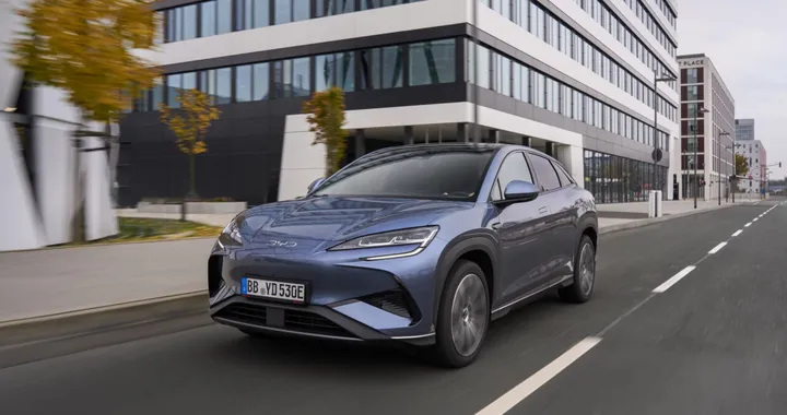 BYD SEALION 7: SUV elettrico devoto al comfort