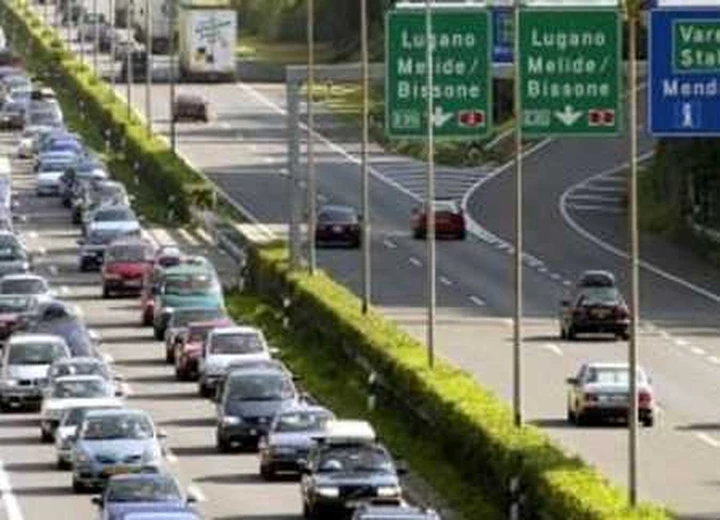 Vacanze: gioco forza, di moda il mordi e fuggi