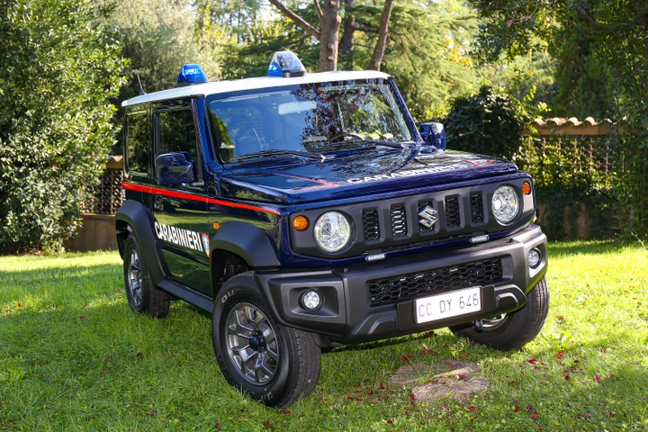 Suzuki JIMNY e IGNIS indossano la divisa