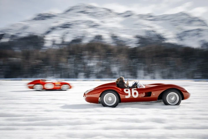 Ice St Moritz 2026, il concorso d'eleganza sul lago ghiacciato