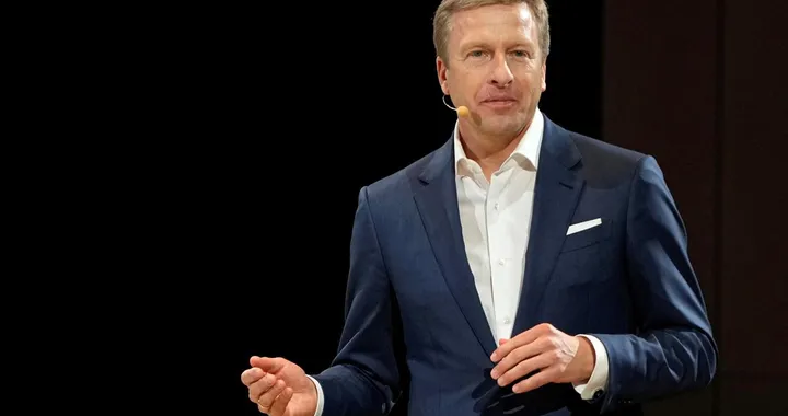 BMW, Oliver Zipse: ‘Bandire le auto termiche in Europa è un errore’