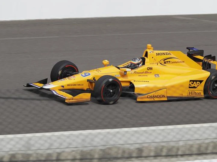 Indianapolis, Alonso supera il primo test