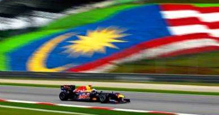 F1, a Sepang Vettel raddoppia