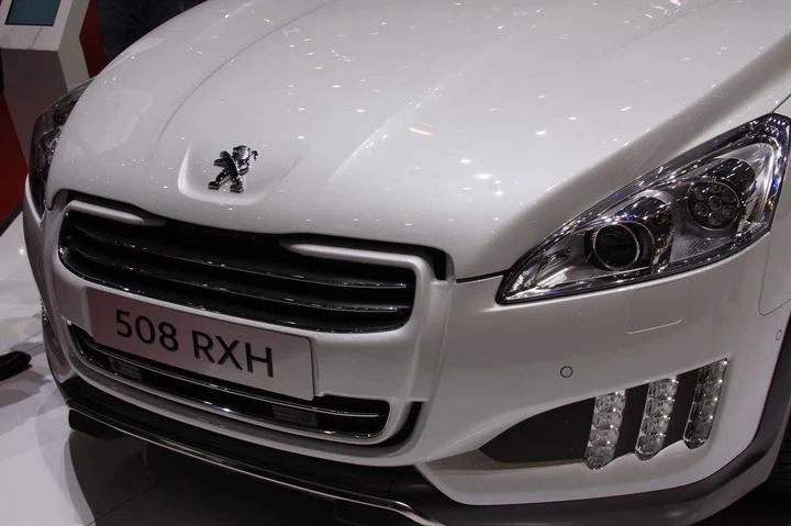 Peugeot Hybrid 4, la gamma al Salone di Ginevra 2013