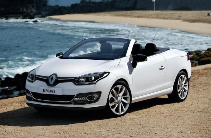 Renault Megane Coupé-Cabriolet facelift: prime immagini ufficiali