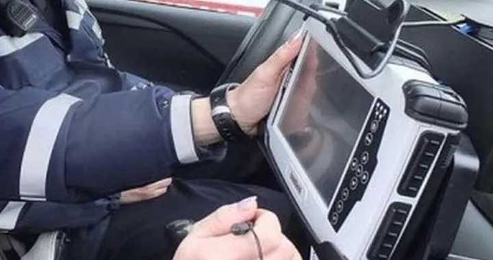 Nuvola, il dispositivo alleato dei vigili ed incubo dei guidatori