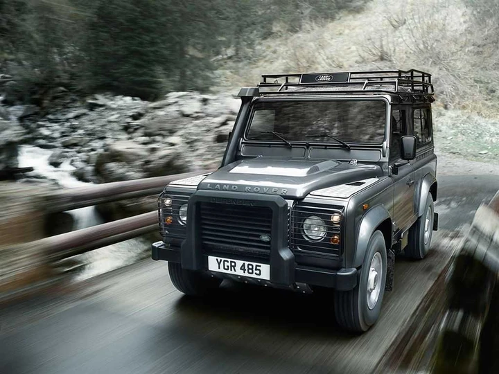 Land Rover Defender: adesso è Euro 5