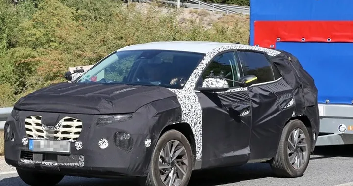 Hyundai Tucson: foto spia della prossima generazione