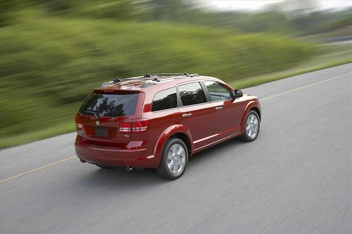 Dodge Journey: nel 2016 la nuova generazione