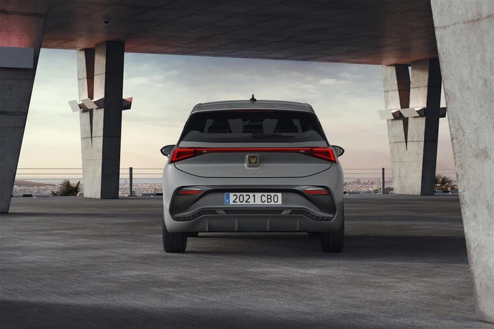 Cupra Born 2021: immagini ufficiali
