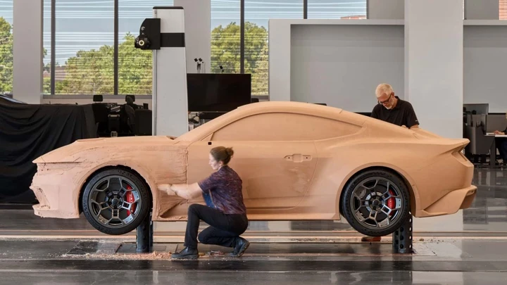 Dearborn: il nuovo World Headquarters Ford prende forma