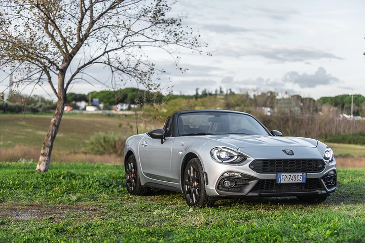 ABARTH 124 SPIDER