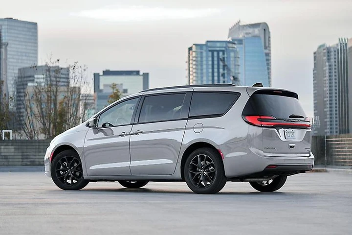 Chrysler Pacifica 2024