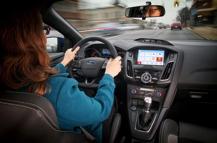 Hi-tech: Ford e Microsoft per lo sviluppo dell'auto connessa