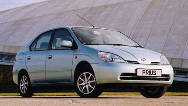 Toyota richiama la Prius 1a serie per problemi allo sterzo