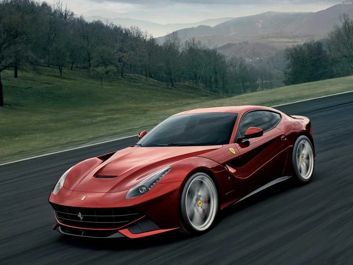 Ferrari: utili e vendite in crescita nel 2012