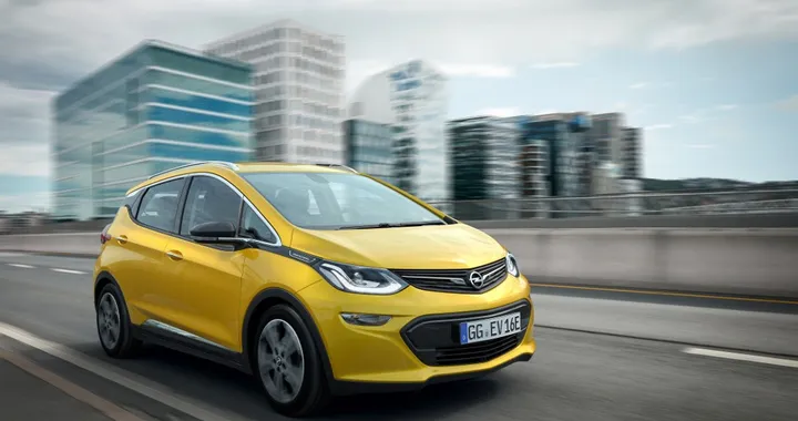 Opel Ampera-e: al Salone di Parigi con 400 km di autonomia