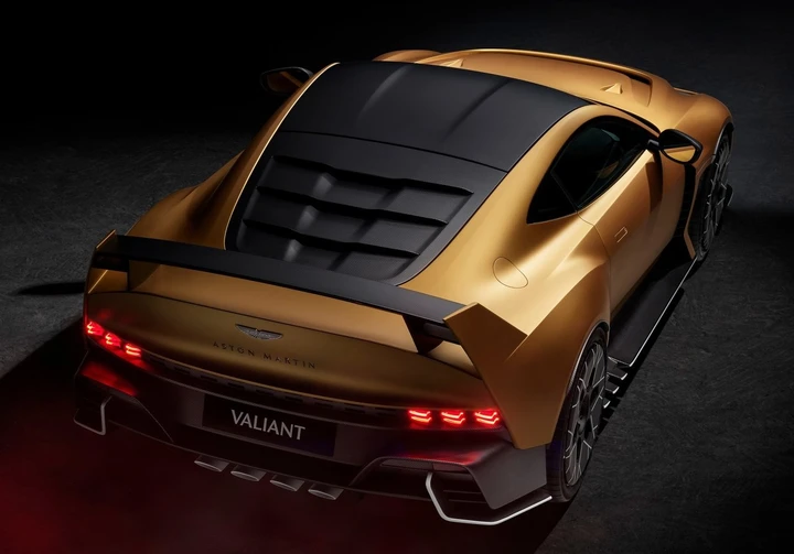 Aston Marton Valiant caratteristiche