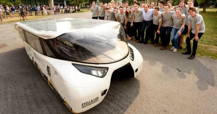 Stella Lux: l'auto a energia solare ultra efficiente