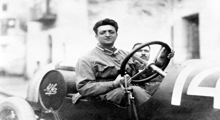 Volevano trafugare la salma di Enzo Ferrari: 34 arresti