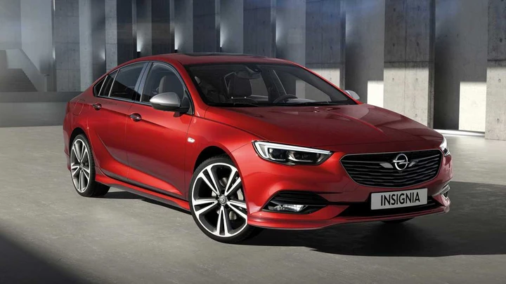 Nuova Opel Insignia Grand Sport: l’eleganza del comfort
