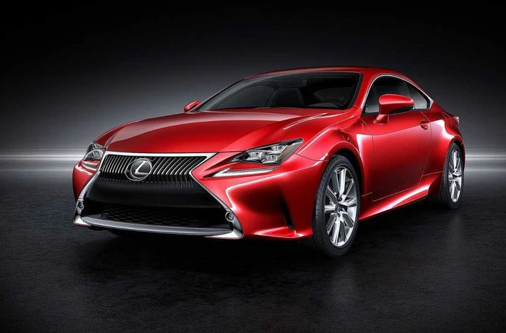 Lexus RC350 e RC300h: nuove coupé al Salone di Tokyo