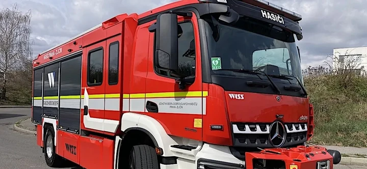 Mercedes-Benz Arocs 1846L, nuovo aiuto dei Vigili del Fuoco