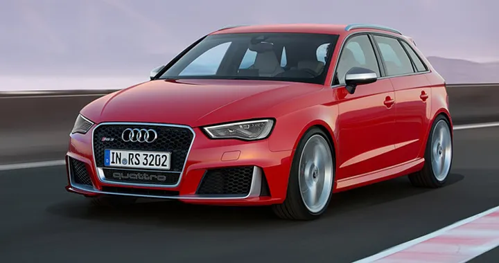 Nuova Audi RS3 Sportback 2015: 367 CV di pura potenza