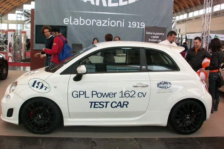 My Special Car: Magneti Marelli si dà al tuning