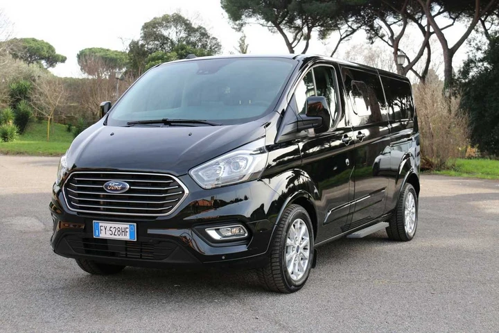 Ford Tourneo Custom mild hybrid: la prova su strada